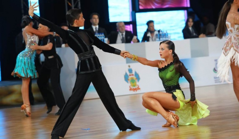 Юные танцоры из ДКД «Апрель» снова достойно выступили на международных соревнованиях