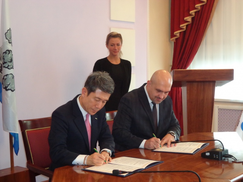Подписан Меморандум намерений о сотрудничестве между краевой столицей и корейским городом Пхохан