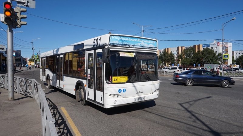 Виталий Иваненко прокомментировал введение электронной системы оплаты проезда в городских автобусах