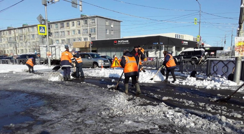 Последствия циклона устраняются в Петропавловске-Камчатском