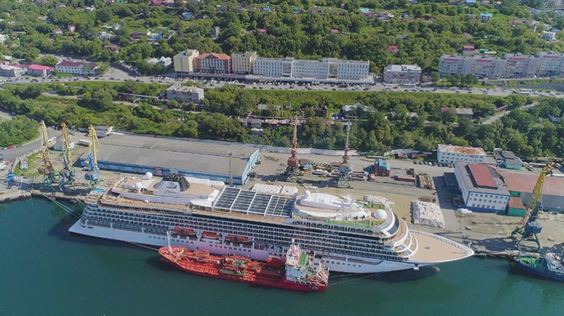 Круизный лайнер «Viking Orion» зашел в порт Петропавловска-Камчатского
