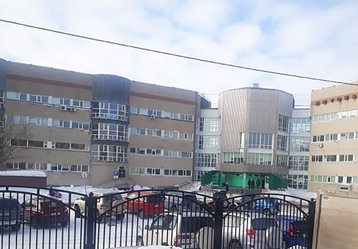 На территории детской поликлиники №1 в краевом центре Камчатки появится парковка на 100 автомобилей