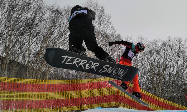 В краевом центре подведены итоги чемпионата и первенства по сноуборду