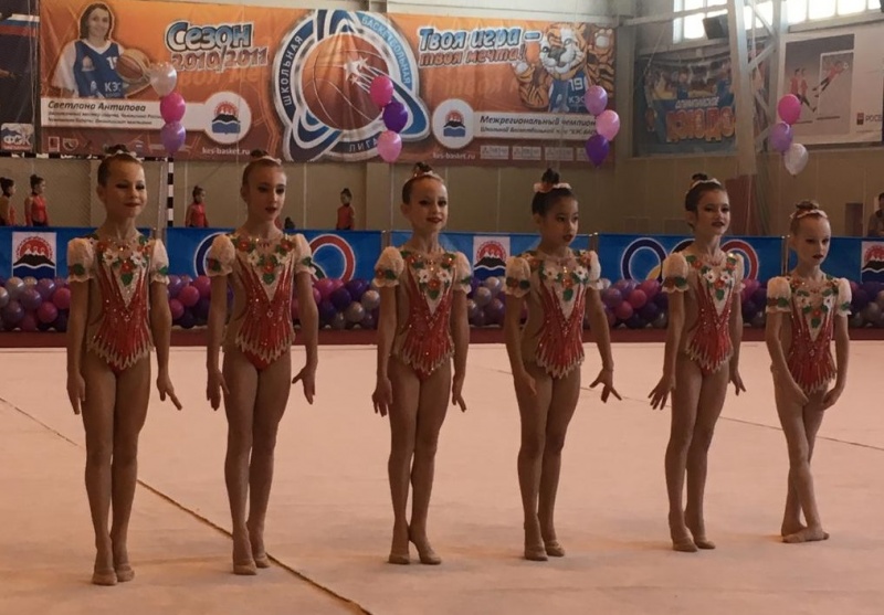 «Ласточки», «Непоседы», «Волна»: петропавловские гимнастки показали высокие результаты на соревнованиях