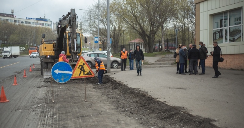 Дорожные работы на улице Максутова в Петропавловске-Камчатском ведутся с опережением графика на 2 недели