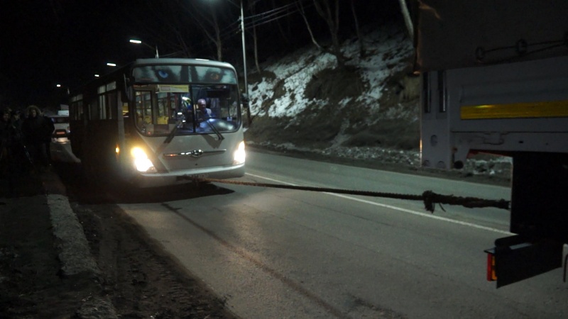 В Петропавловске - Камчатском прошла тренировка по эвакуации пассажирского автобуса