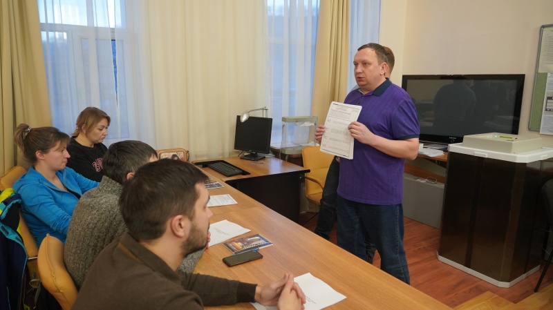 В столице Камчатки началось обучение операторов комплексов обработки избирательных бюллетеней