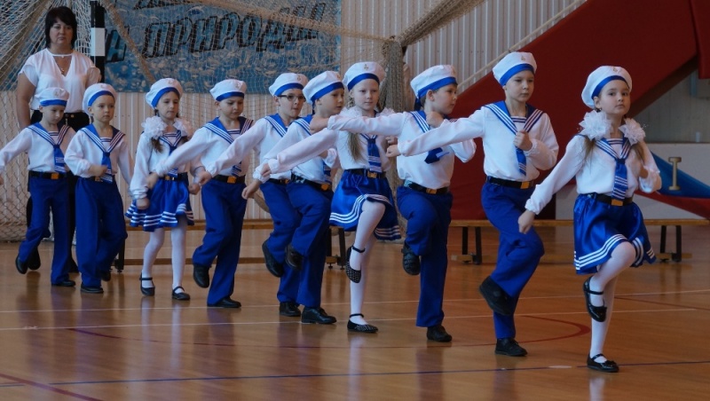 В краевой столице прошел смотр-конкурс строя и песни среди дошкольников