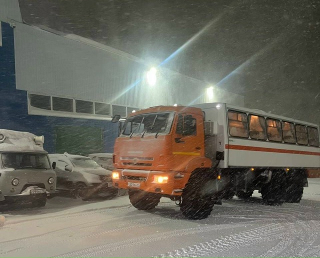 Пассажирское движение остановлено. Работают вахтовки 