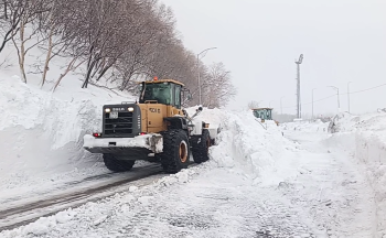 Глава города Евгений Беляев: Краевой центр готовится к новому удару стихии, продолжая ликвидировать последствия череды прошлых циклонов