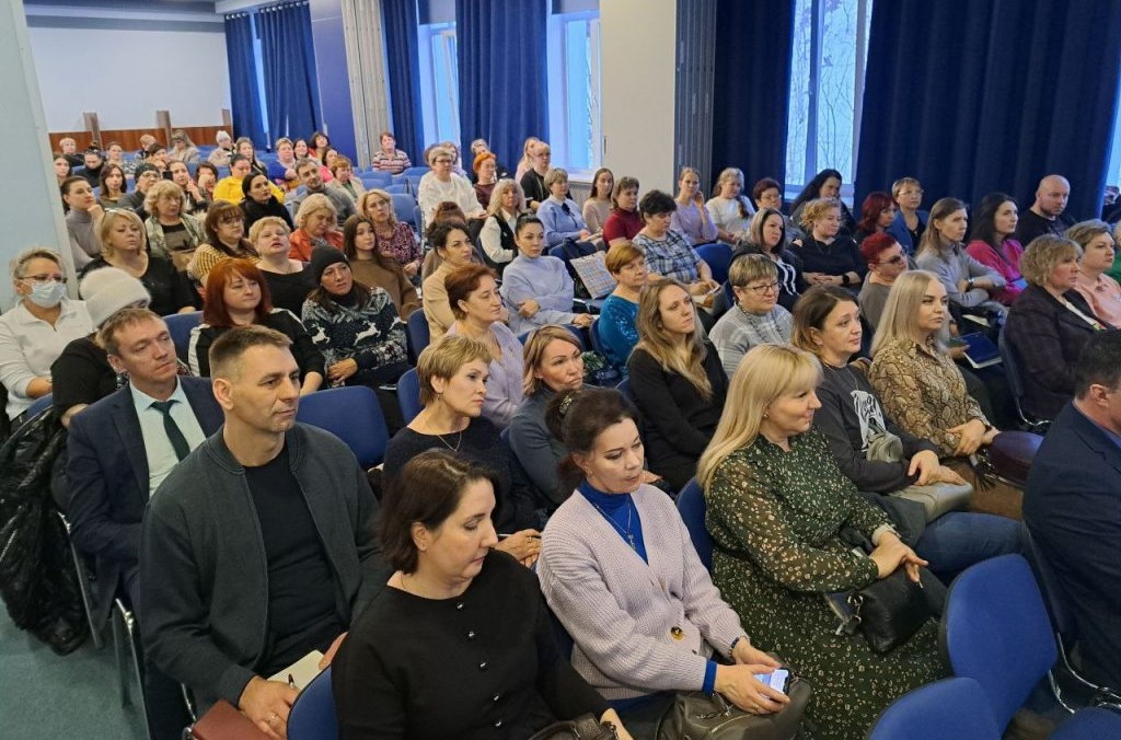 В Петропавловске-Камчатском прошли очные семинары для председателей участковых комиссий и обходчиков