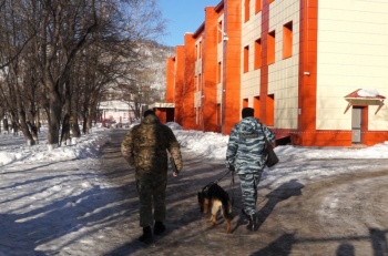 В краевой столице эвакуировали учащихся и сотрудников учреждений