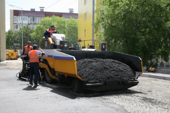 В Петропавловске-Камчатском продолжается ремонт дорог и проездов