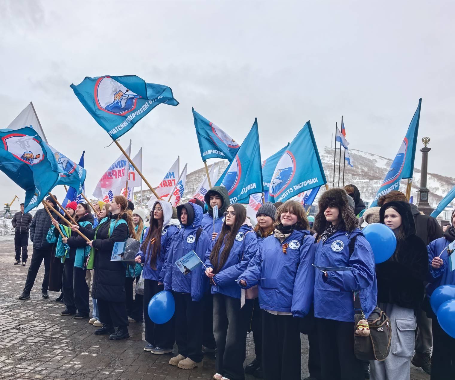 Краевая столица отметила Крымскую весну Краевая столица отметила Крымскую весну