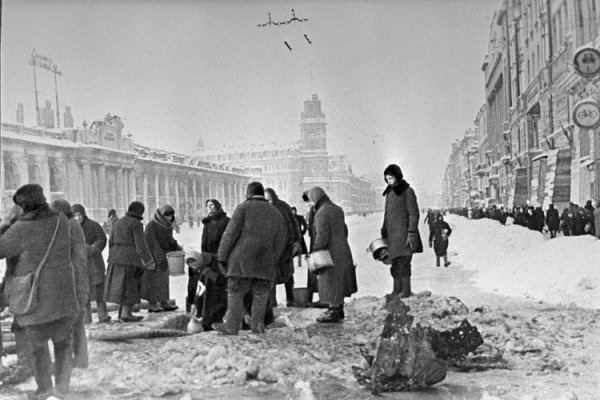Школьников приглашают на мероприятия в честь 77-летия освобождения Ленинграда