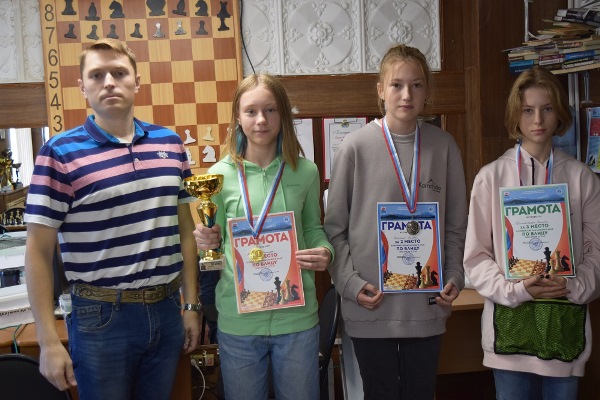 Шахматисты из краевого центра завоевали больше всех наград на краевом первенстве
