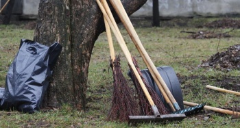 Горожан приглашают принять участие в общегородских субботниках