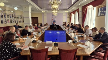 Глава города Евгений Беляев: Архитектурно-градостроительный совет позволяет расширенным составом обсуждать проекты, которые реализуются или будут реализованы в краевой столице