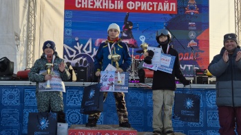 Глава города Евгений Беляев: Ярко, динамично, с характером – так можно сказать о праздничном Дне защитника Отечества и фестивале «Снежный путь – на драйве города!»