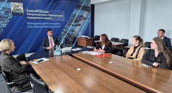 Взаимодействие с заинтересованными в изменении внешнего облика города жителями обсудили на встрече с Главой города Константином Брызгиным