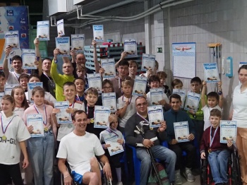 В краевой столице прошли соревнования по адаптивному плаванию на Кубок города