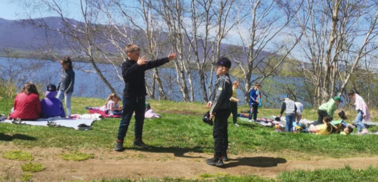 Больше 3 000 детей отдохнули в пришкольных лагерях Петропавловска-Камчатского Больше 3 000 детей отдохнули в пришкольных лагерях Петропавловска-Камчатского