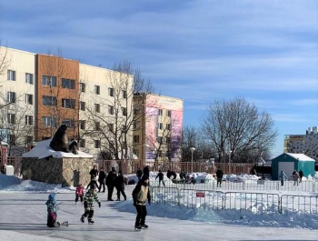 В Петропавловске-Камчатском всех желающих приглашают покататься на коньках