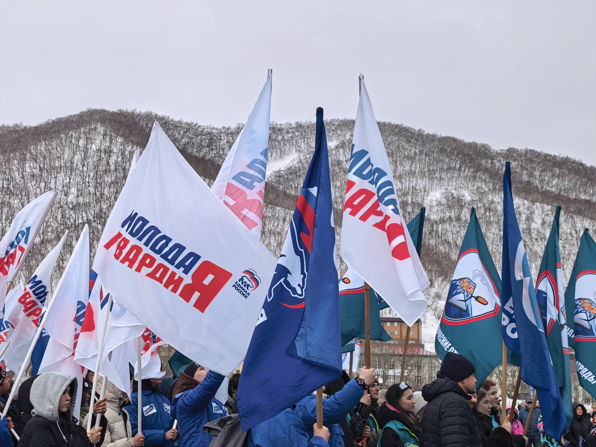 Краевая столица отметила Крымскую весну Краевая столица отметила Крымскую весну