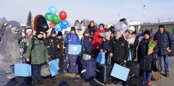 В краевой столице встретили участников первого слета детей и молодежи «От Донецка до Камчатки»