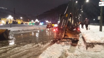 Петропавловск-Камчатский остается во власти стихии