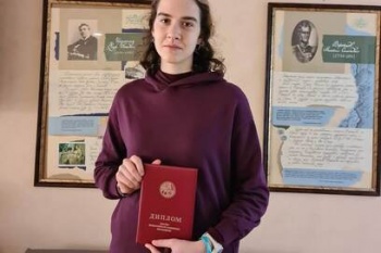 Ученица школы №33 стала призером Всероссийской олимпиады по литературе