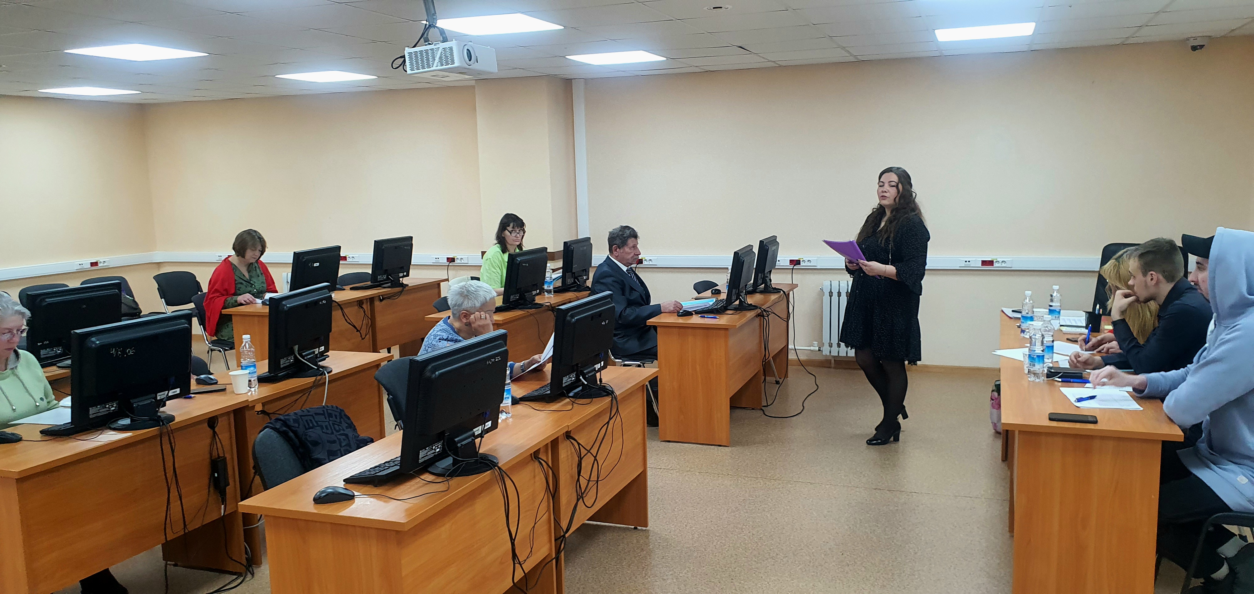 Xiv чемпионат по компьютерному многоборью. Компьютерное многоборье среди пенсионеров. Чемпионат по компьютерному многоборью среди пенсионеров