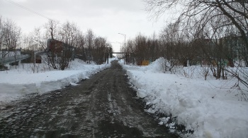 Продолжается работа по устранению гололеда на дорогах Петропавловска