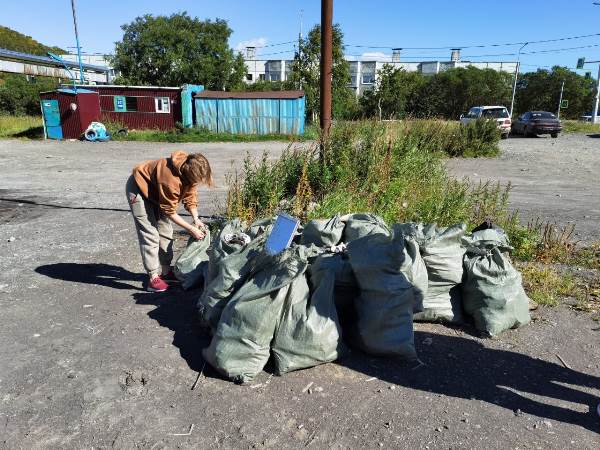 400 мешков мусора собрано на субботниках в краевой столице