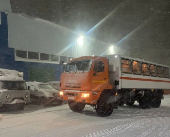 Корректировка маршрута следования вахтовок в условиях прохождения циклона
