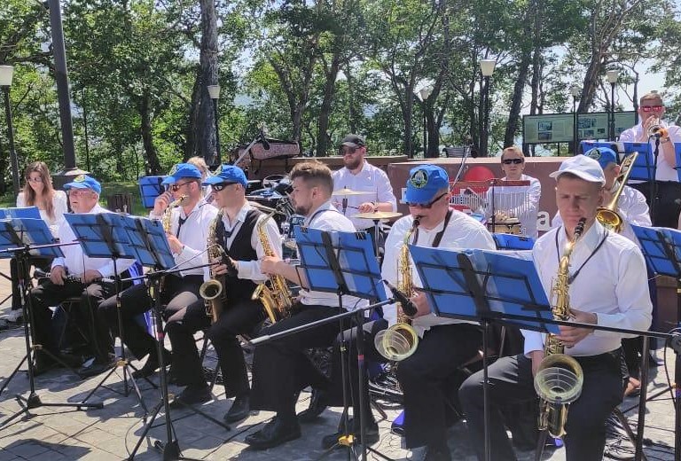 Городской оркестр. Мелитопольский муниципальный оркестр. Оркестр песня. С августовской субботой.