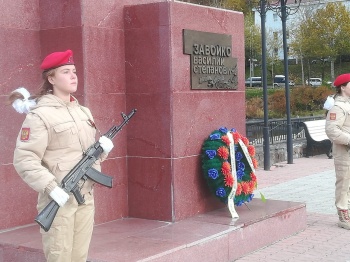 Краевая столица почтила память Василия Завойко