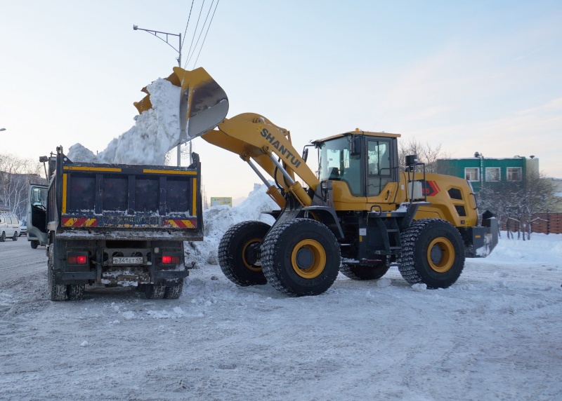 Хозяйствующим субъектам напоминают о новом порядке вывоза и складирования снега в зимний период