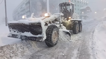 Глава города Евгений Беляев: В Петропавловске-Камчатском продолжается ликвидация последствий мощного циклона 