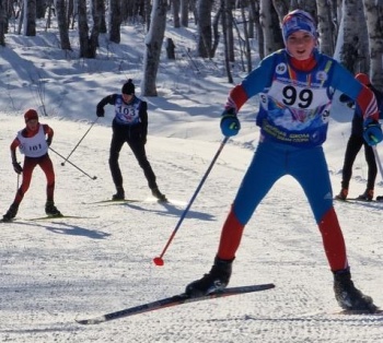 «Лыжня зовет»: состоялось первенство столицы края по лыжным гонкам